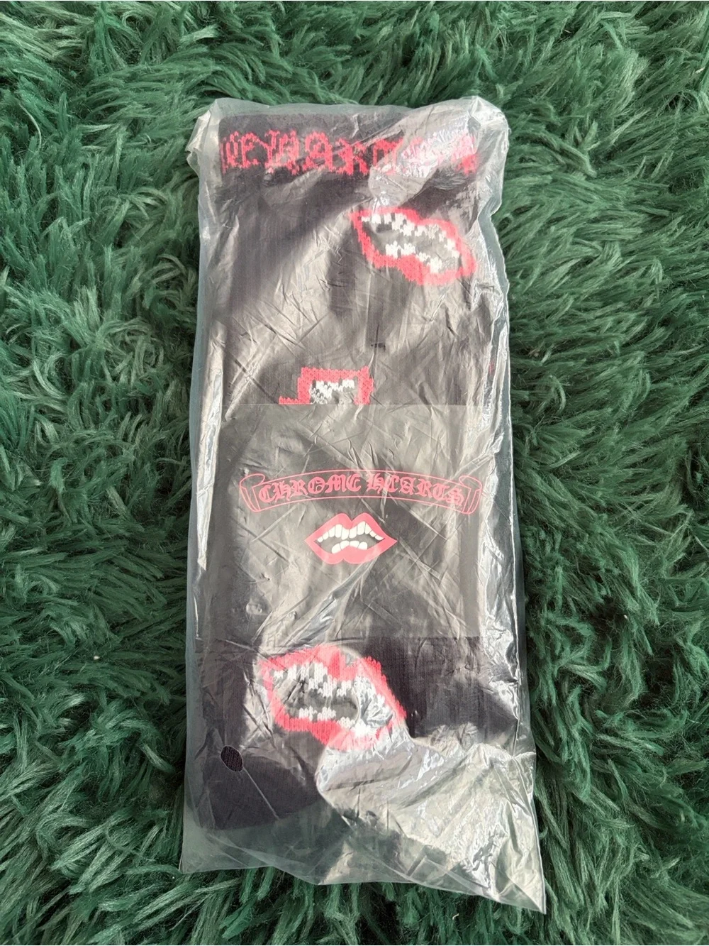 Black And Pink Chrome Heart Socks